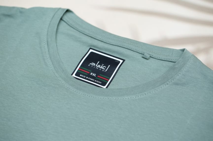 premium solid t-shirt - Image 2